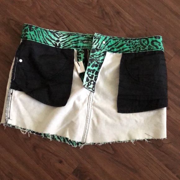 Vintage 90’s  Animal Print Denim Mini Skirt Jade Green Black Size Small S - Picture 14 of 14